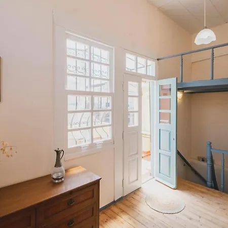 With Terrace In Heart Of Old Town Of Chania Hanya