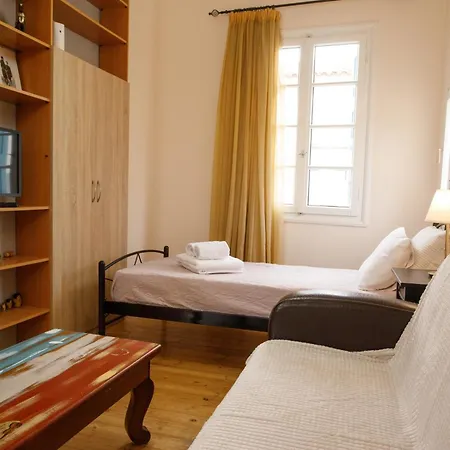 Appartement With Terrace In Heart Of Old Town Of Chania