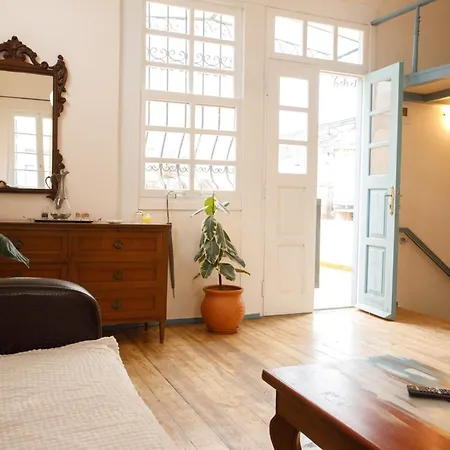 With Terrace In Heart Of Old Town Of Chania * La Canea