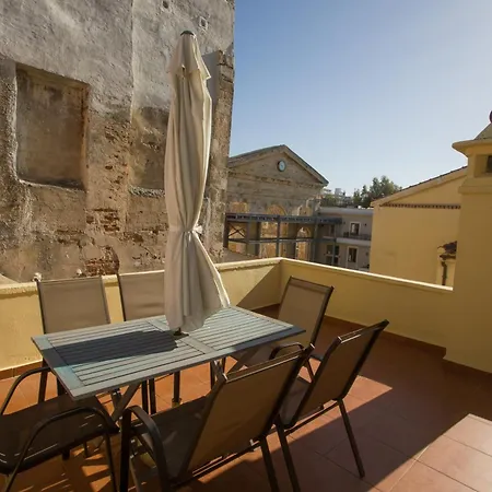 With Terrace In Heart Of Old Town Of Chania